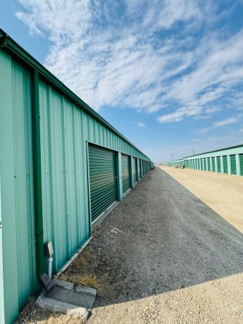 oh-canada-storage-big-3