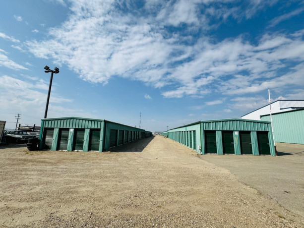 oh-canada-storage-big-2